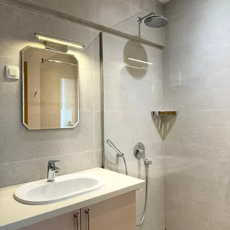 Luxury Volkan Apartament Budva
